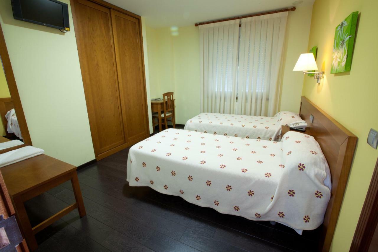 Hotel Terranova Оса-Дос-Риос Экстерьер фото